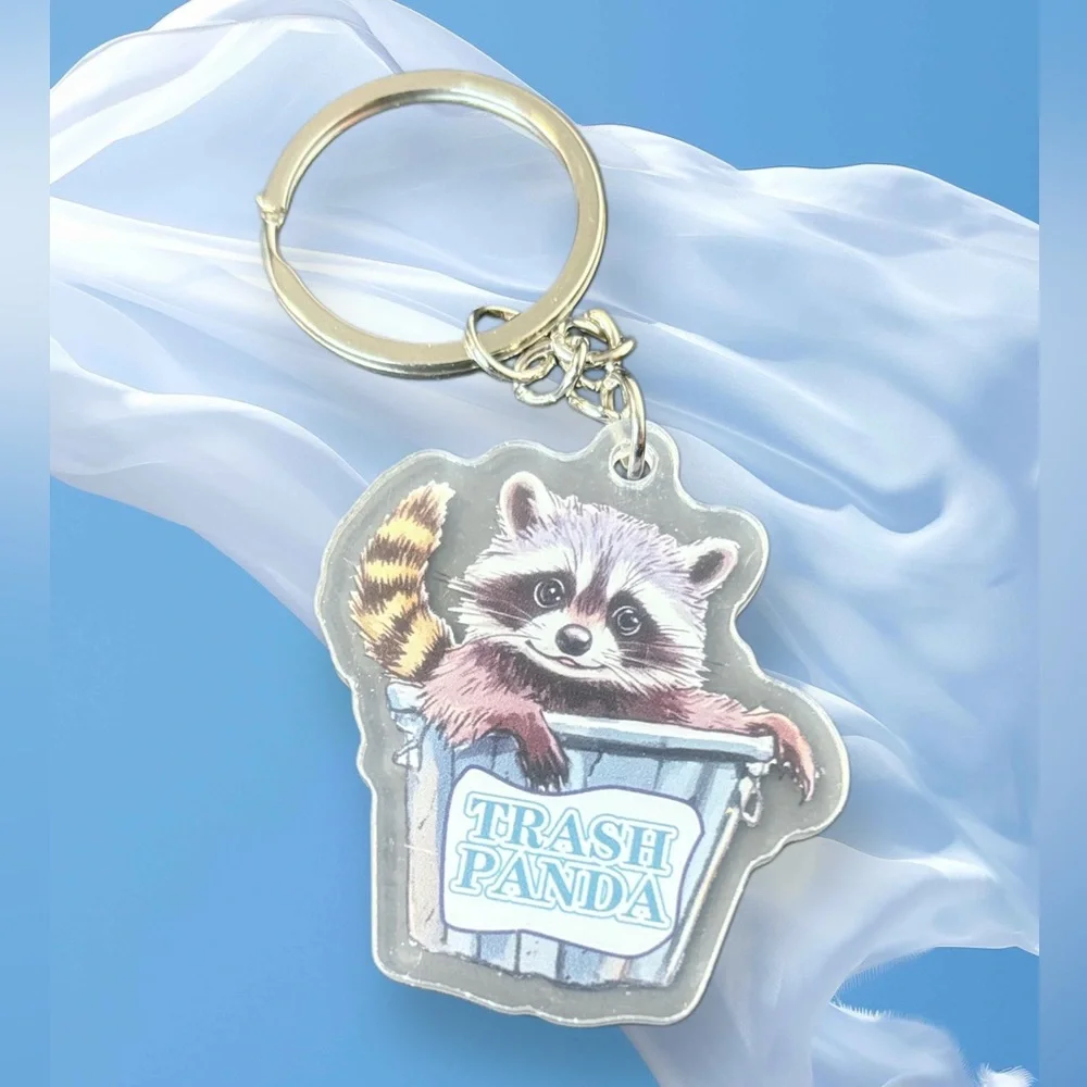 🔥RACCOON EMOTIONAL SUPPORT KEYCHAIN (TRASH PANDA)